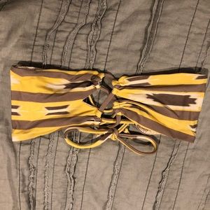 Acacia strapless top in Choctaw